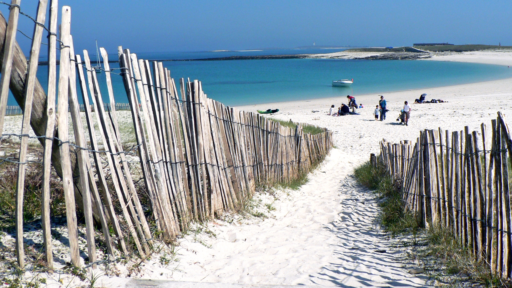 Camping fouesnant piscine plage Finistere