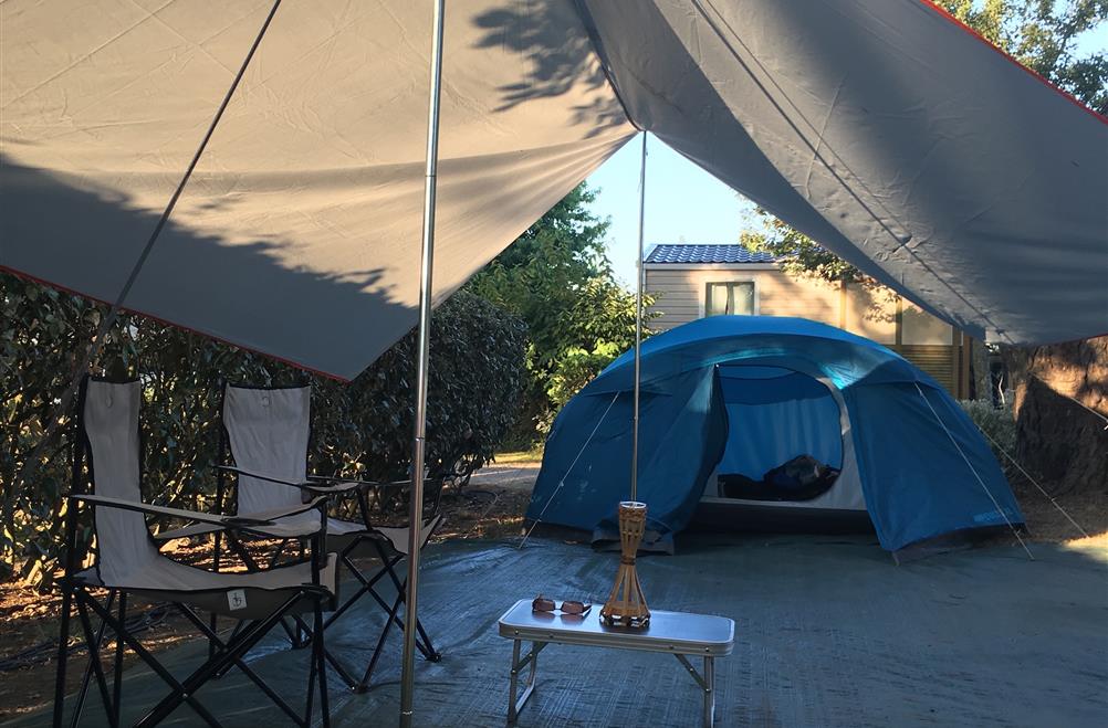 Emplacement camping du camping KostArMoor Fouesnant