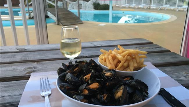 Moule frite au camping kost-ar-moor Fouesnant
