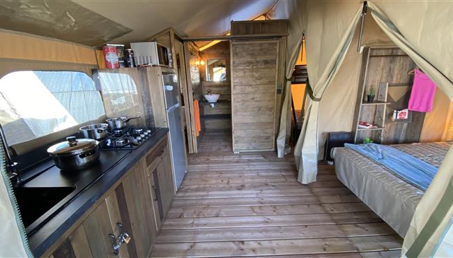 Glamping-Atypique-Tente-safari-Luxe-à-louer-Fouesnant