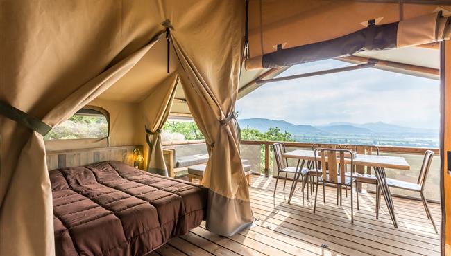 Glamping-Atypique-Tente-safari-Luxe-à-louer-Fouesnant