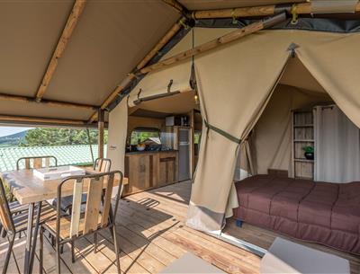 Glamping-Atypique-Tente-safari-Luxe-à-louer-Fouesnant