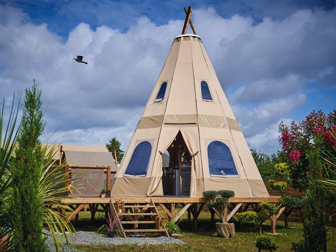 Glamping-Atypique-Tipi-Luxe-à-louer-Fouesnant