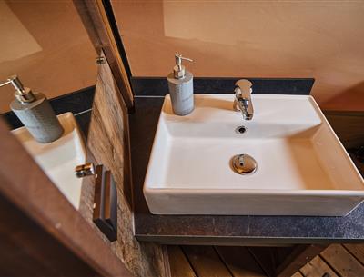 Glamping-Atypique-Tipi-Luxe-à-louer-Fouesnant