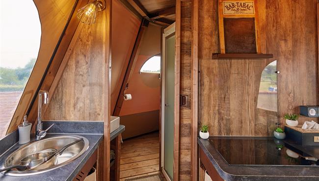 Glamping-Atypique-Tipi-Luxe-à-louer-Fouesnant