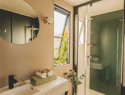 mobil-home Cottage à louer cote jardin premium camping Kost Ar Moor fouesnant bretagne