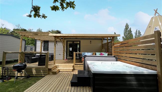mobil-home Cottage à louer 3 chambres jacuzzi spa camping Kost Ar Moor fouesnant bretagne
