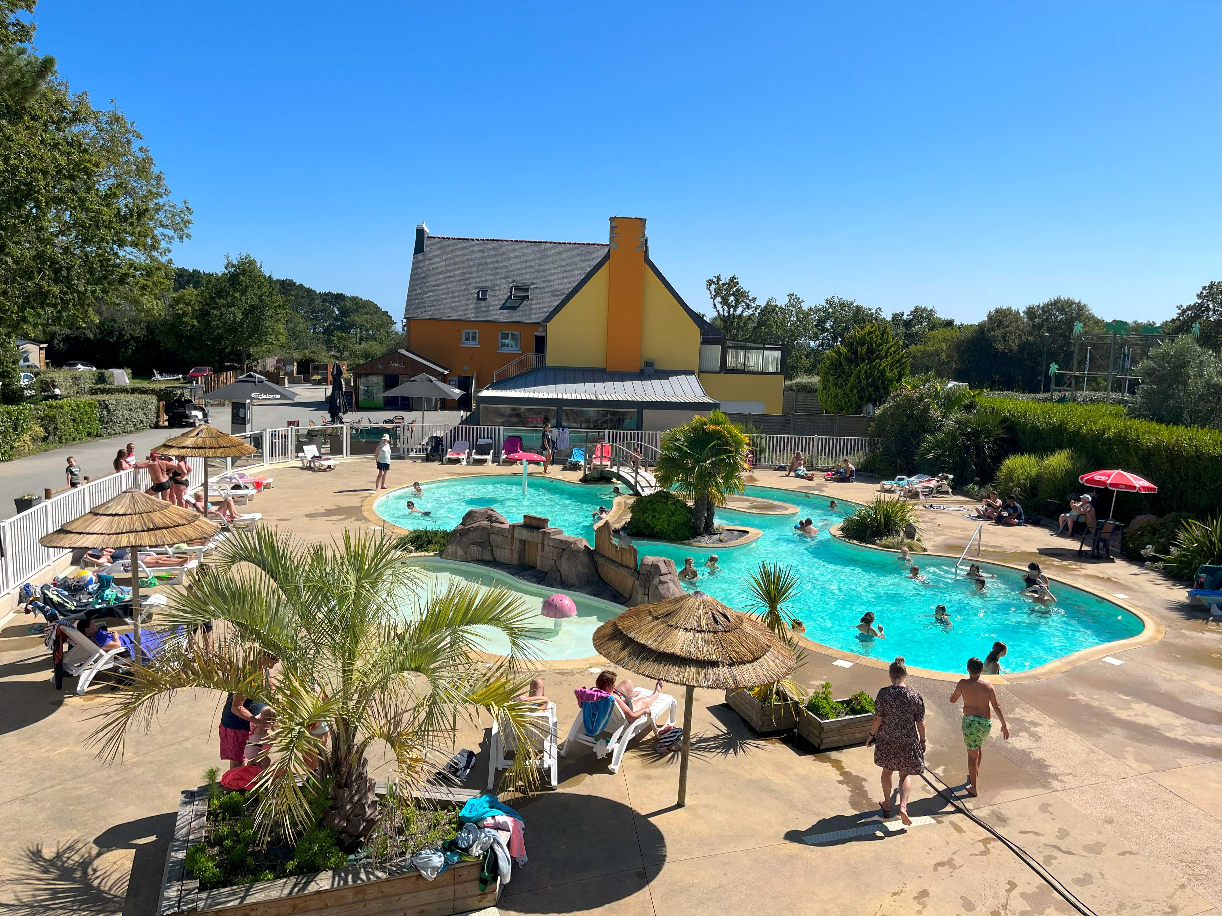 Camping fouesnant piscine plage Finistere - Camping Kost Ar Moor - Fouesnant