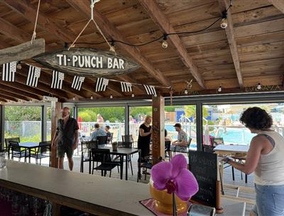bar camping kost ar moor